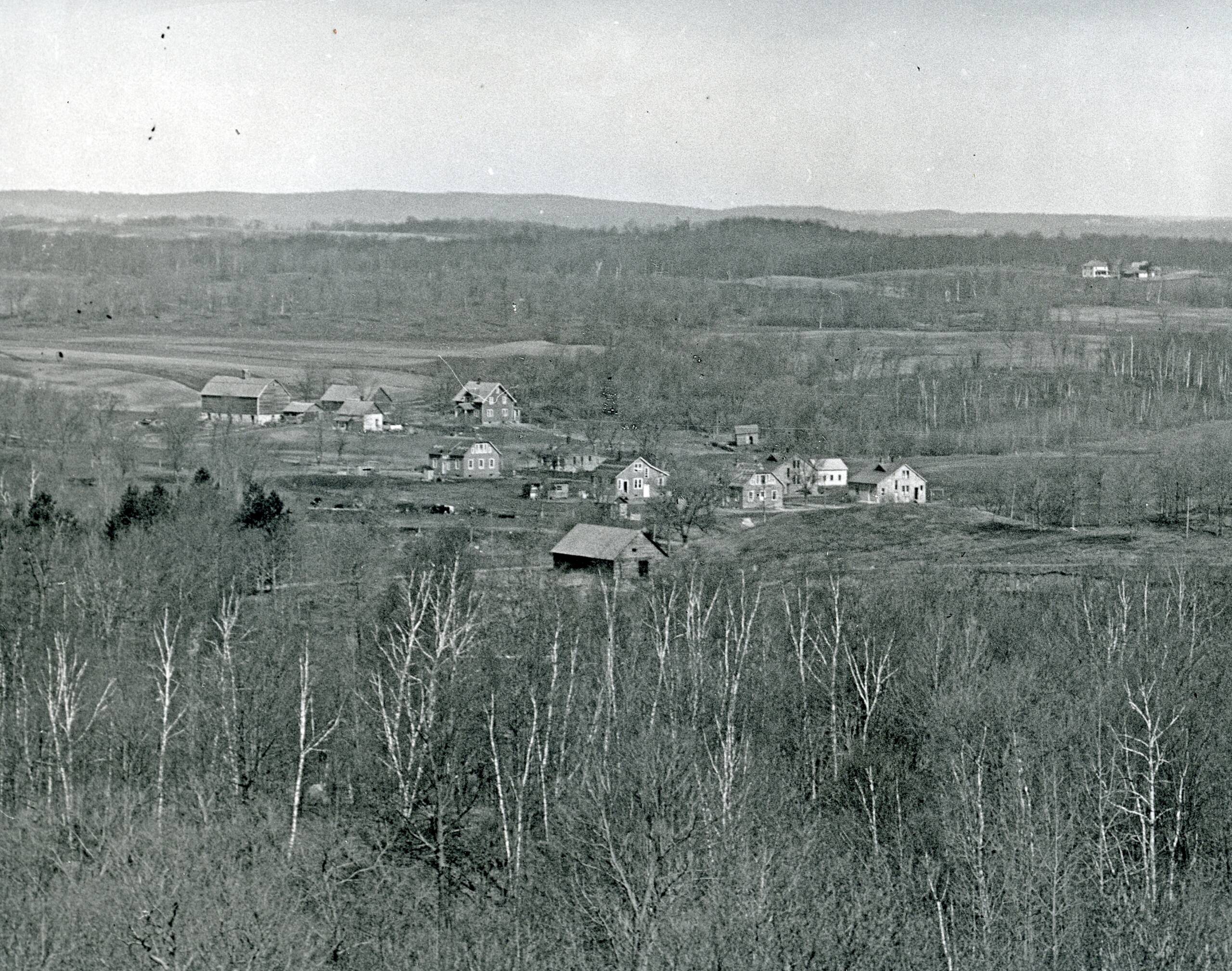 Flynn and Leonardz Houses Flynntown 1914