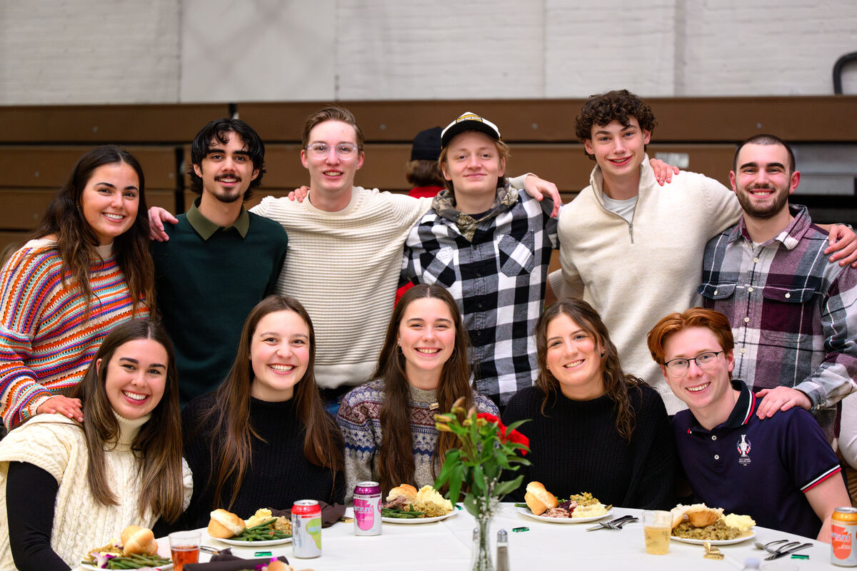 Numbers add up as Thanksgiving dinner tradition at SJU continues